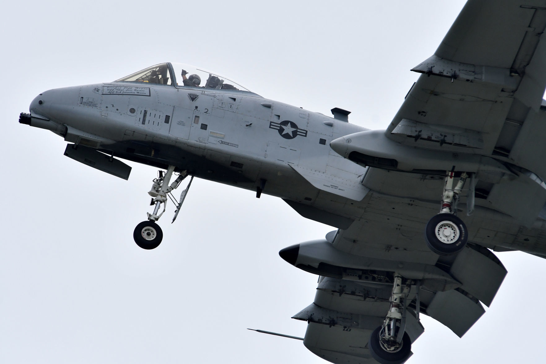 Practice day for the Quad City Air Show